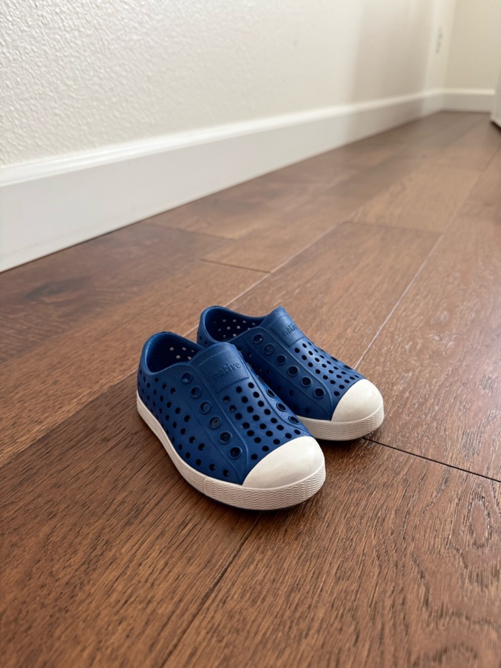 Native Kids Navy Blue Slip-On Sneakers with White Toe